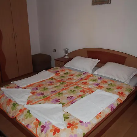 Keni Pensión Sozopol