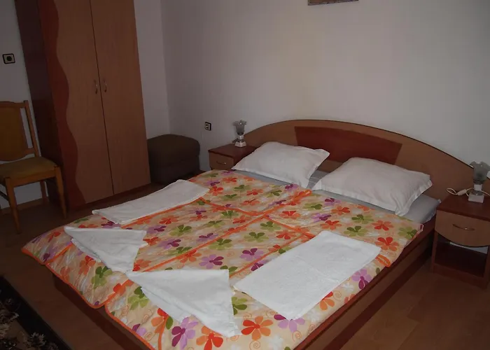 Keni Pensión Sozopol