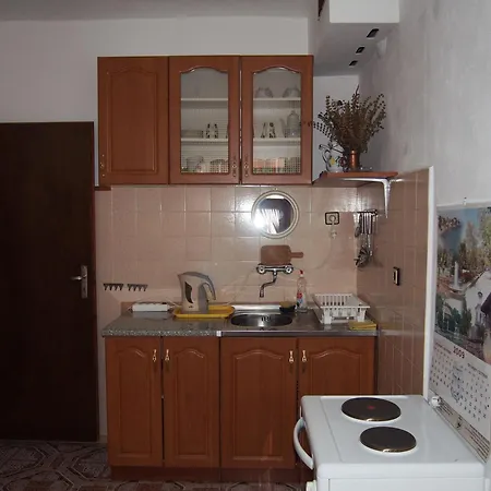 بيت ضيافة Keni سوزوبول
