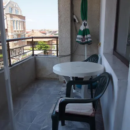 Keni Guest house